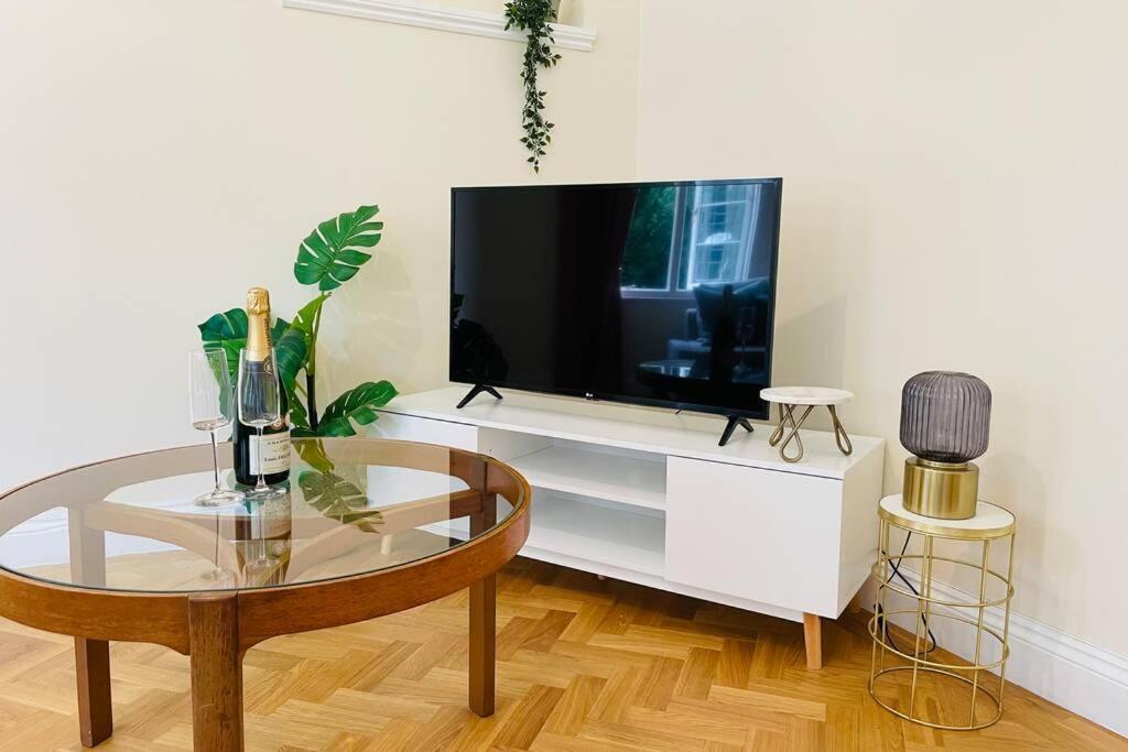 Nomihomes-Otis House-Free Parking X 2-Central -10Ppl Эксетер Экстерьер фото